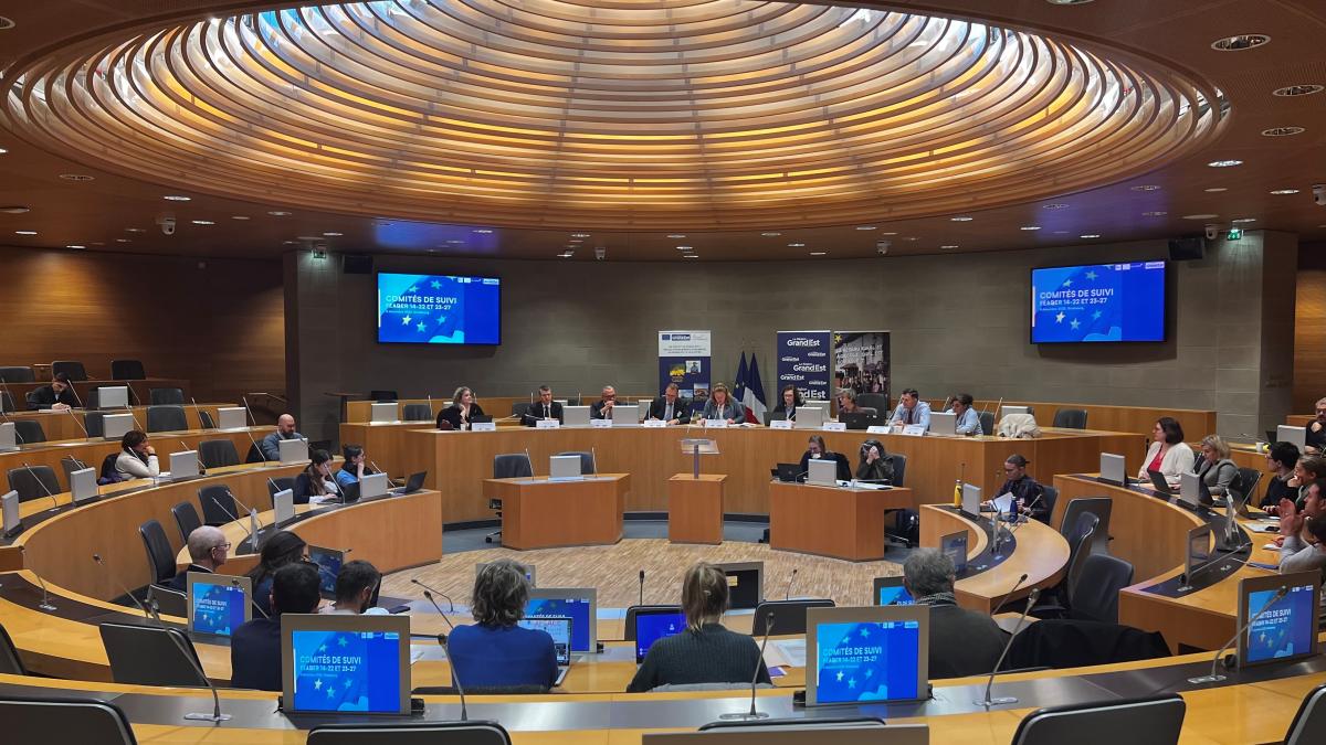 Hémicycle de la Région Grand Est à Strasbourg lors du comité de suivi